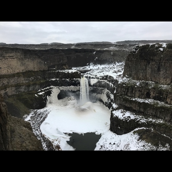 Meet your Posher, Katie - Picture 1 of 1