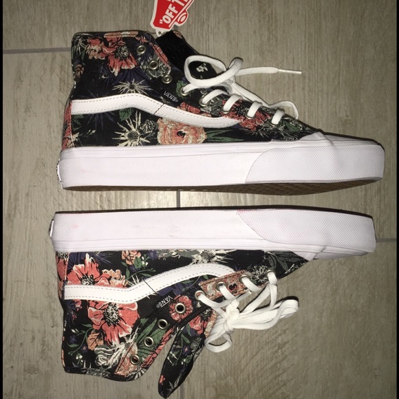 Vans Shoes - Vans Black Ball Hi Sneakers Shoes - Women's Sz 7.5