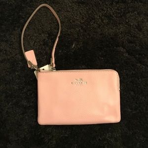 Coach wristlet pink