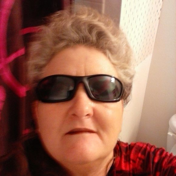 Meet your Posher, Wanda - Picture 1 of 1