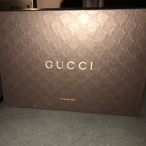 Gucci shoe box