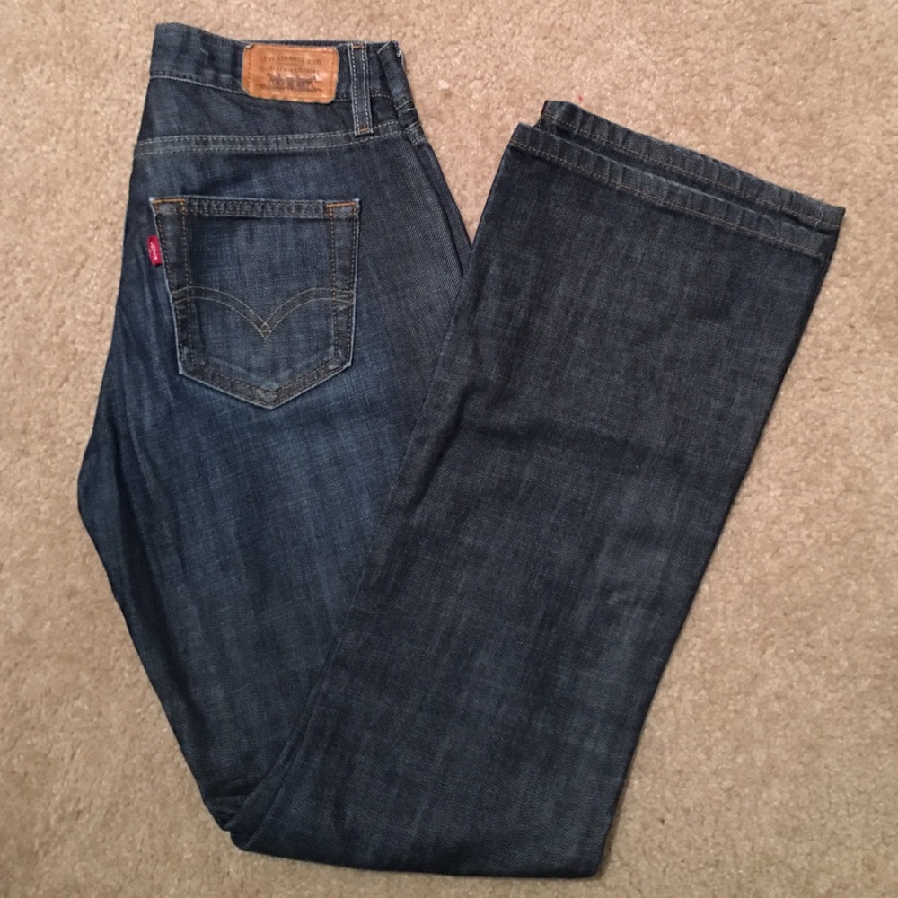 NWOT Boot Cut Levi Dark Blue Jeans Levis size 26