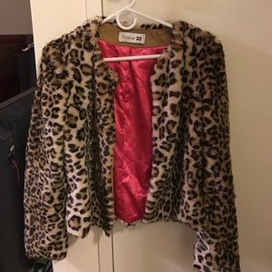BRAND NEW! Forever 21 Faux Fur Cheetah Coat