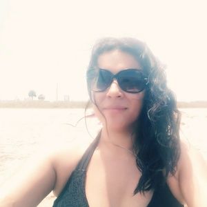 Meet your Posher, Haydee