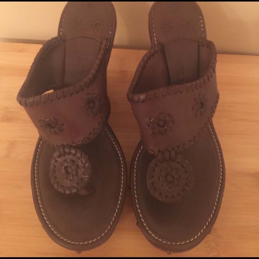 Jack Rogers shows