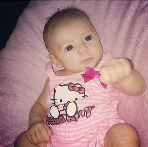 Meet your Posher, Crystal