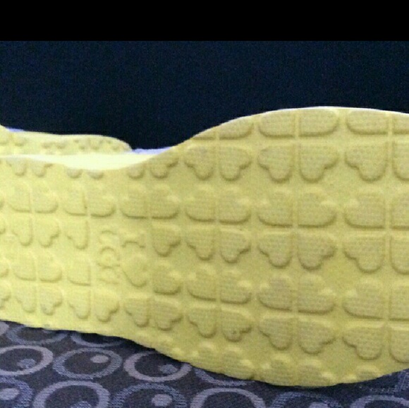 Boots - Picture 2 of 4