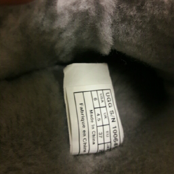 Boots - Picture 3 of 4