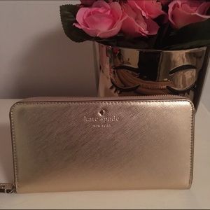 nwot kate spade cell phone wristlet