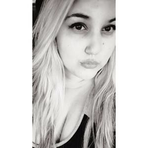 Meet your Posher, Cassandra