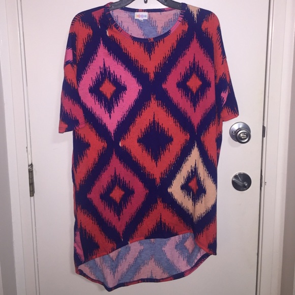Lularoe tunic - Picture 1 of 3