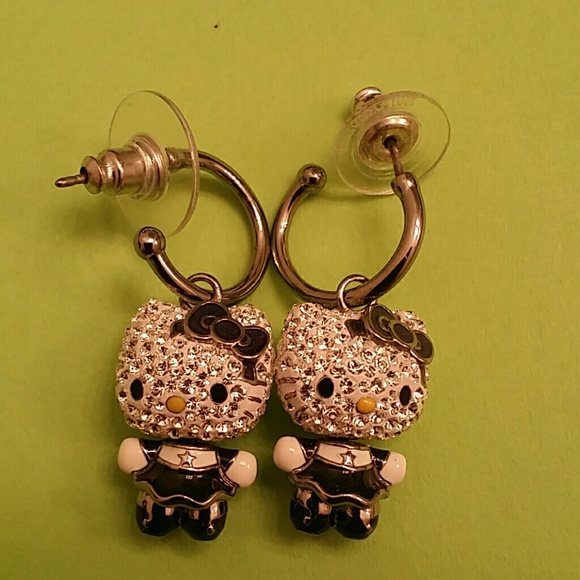 Swarovski Jewelry - SWAROVSKI EARRINGS HELLO KITTY