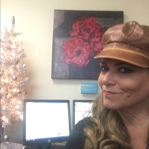 Meet your Posher, Lynette