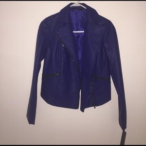 ✨✨ NWT blue leather jacket ✨✨
