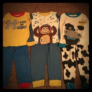 Lot of 4T boy Children's Place PJs