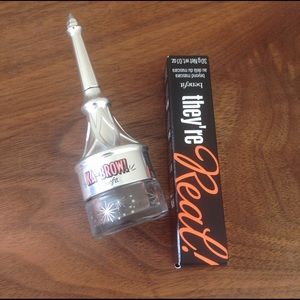 Benefit KA-BROW! Cream gel brow with free mascara