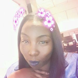 Meet your Posher, Destini