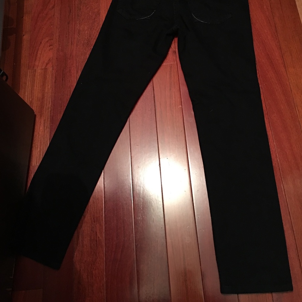 NWOT Earnest Sewn straight leg black jeans Size 27 - Picture 3 of 3