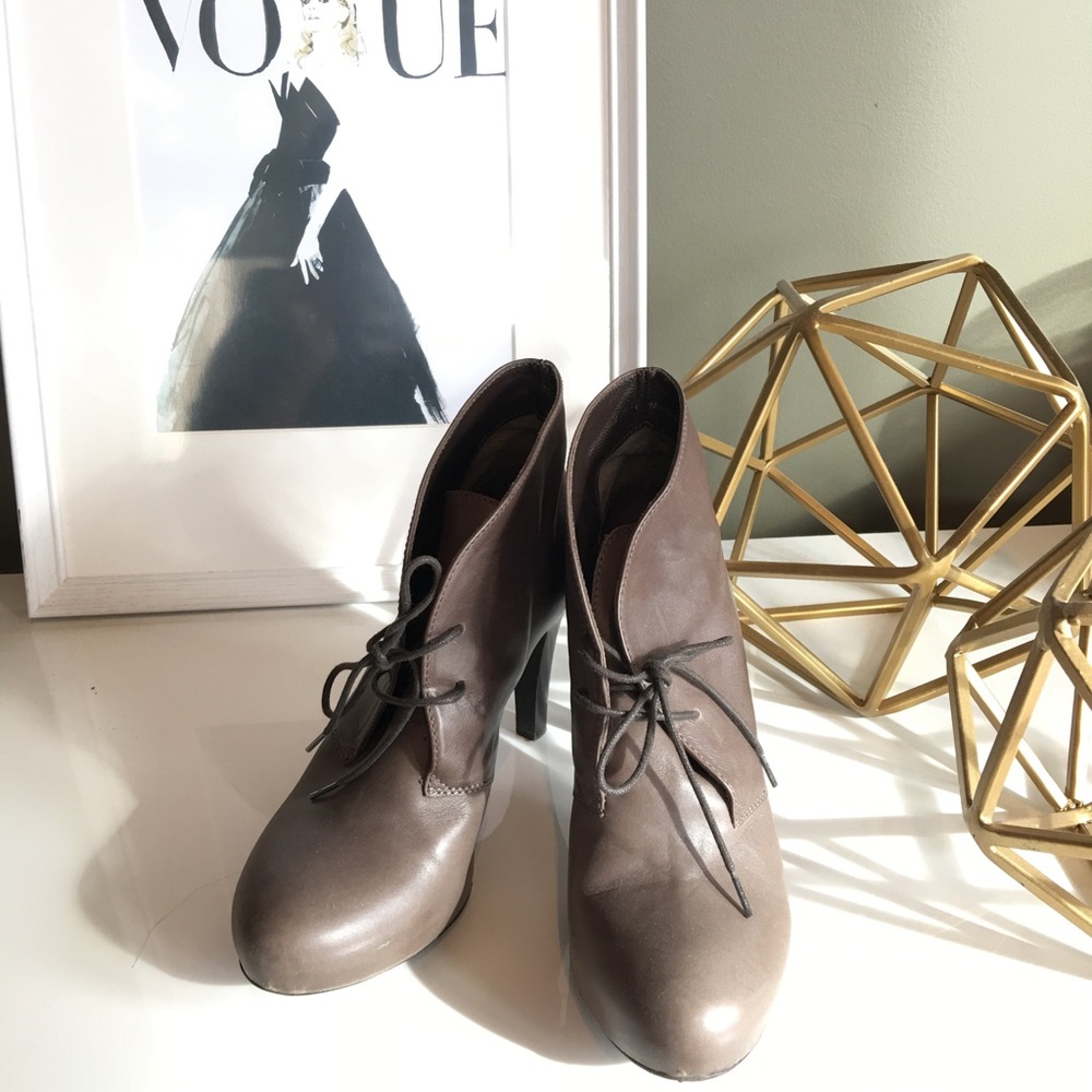 Melin beautiful taupe grey boots made in Italy