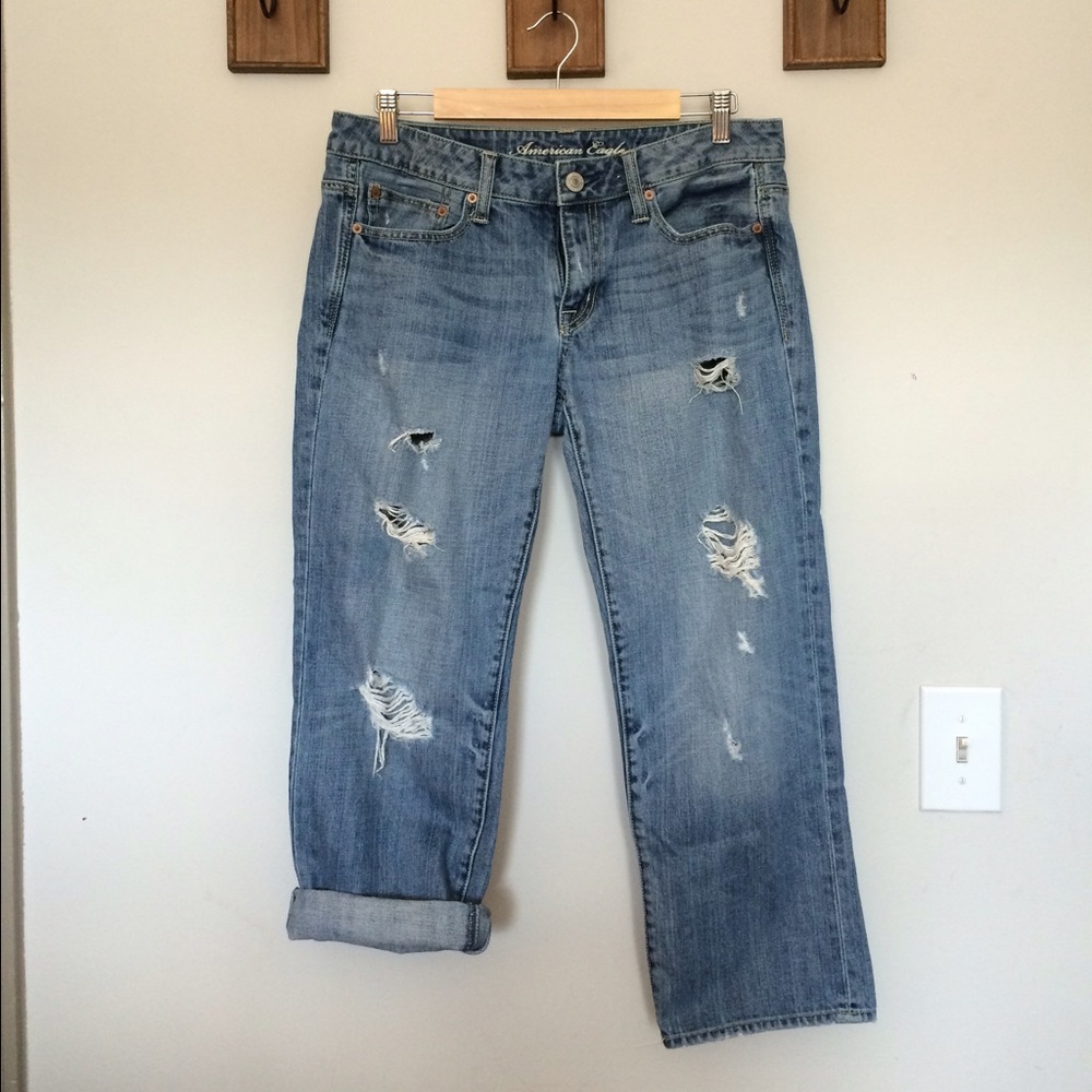 Distressed boyfriend jeans