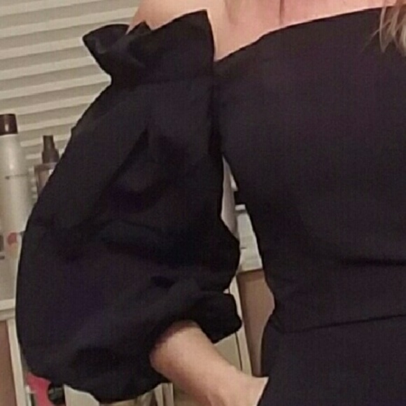 ADORABLE Romper BNWT! - Picture 4 of 7