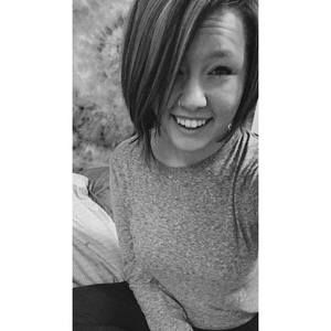 Meet your Posher, Cassie