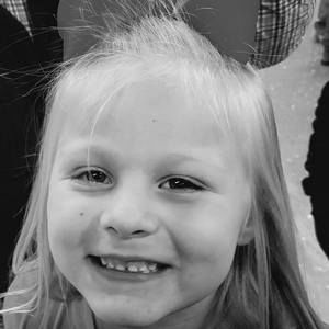 Meet your Posher, Whitney