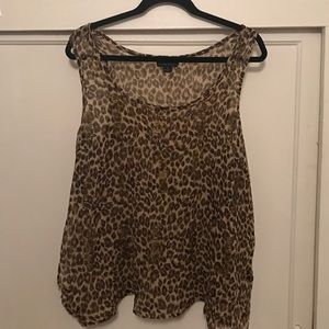 Leopard top