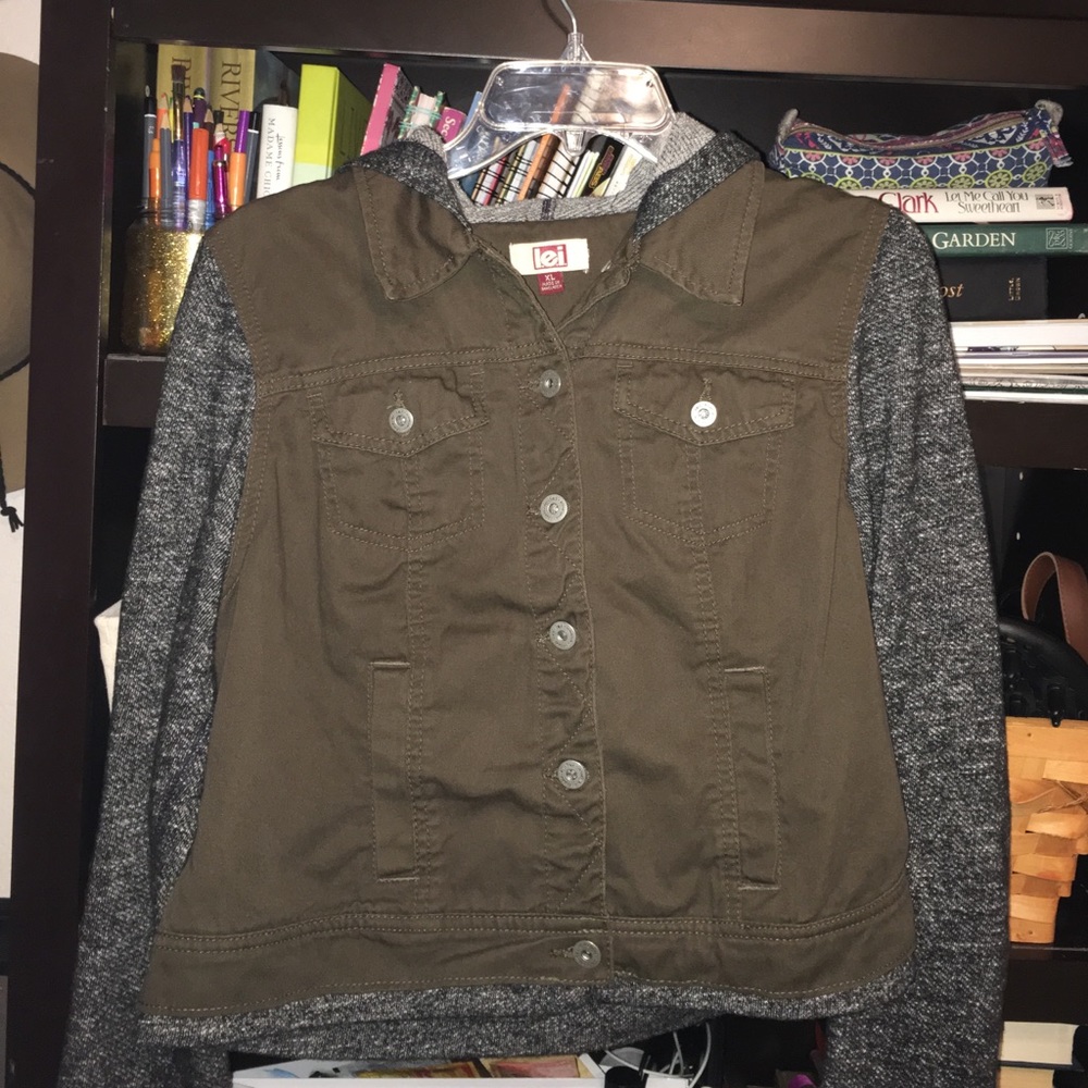 Hooded Jacket