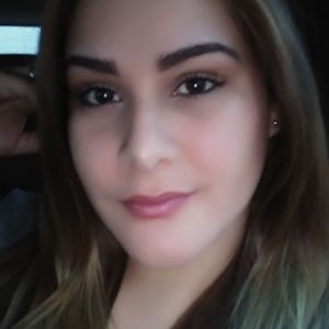 Meet your Posher, Vanessa