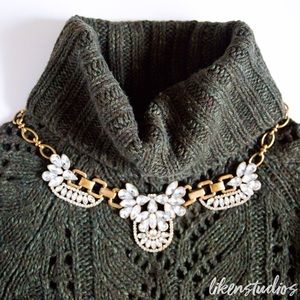 ❌DONATED❌ Anthropologie Cozy Green Sweater