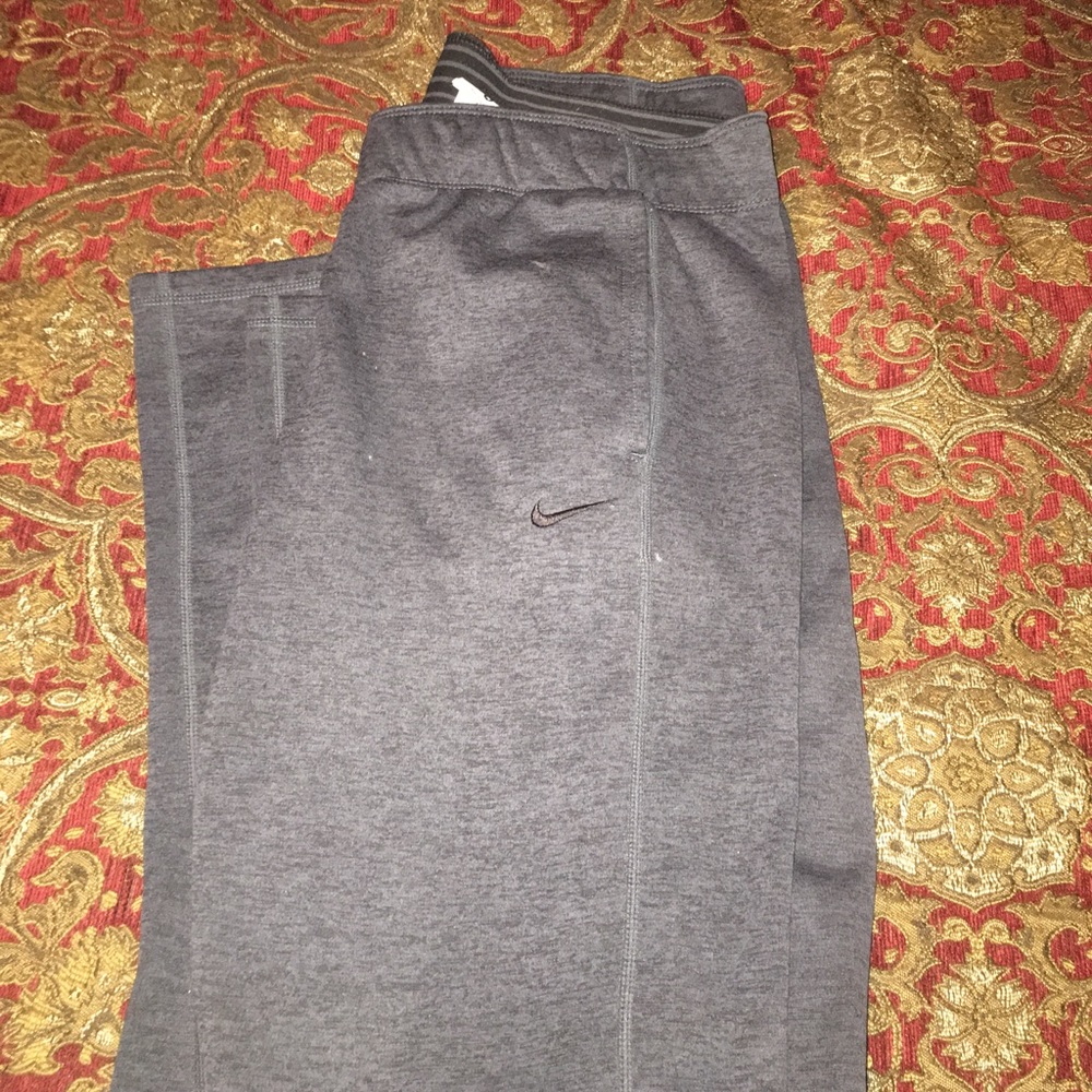 Nike dark grey straight leg sweat pants