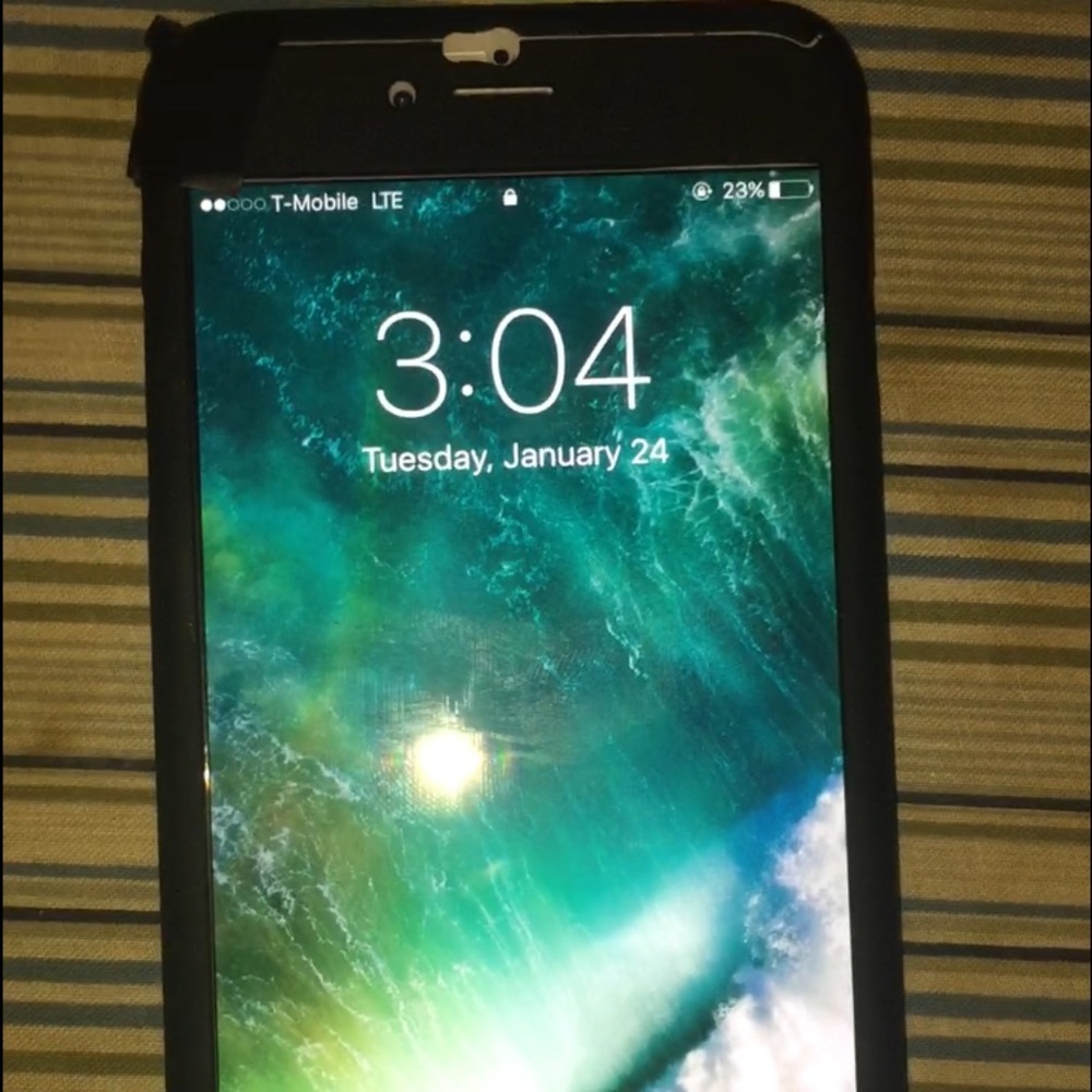 Silver iPhone 6 128 gb