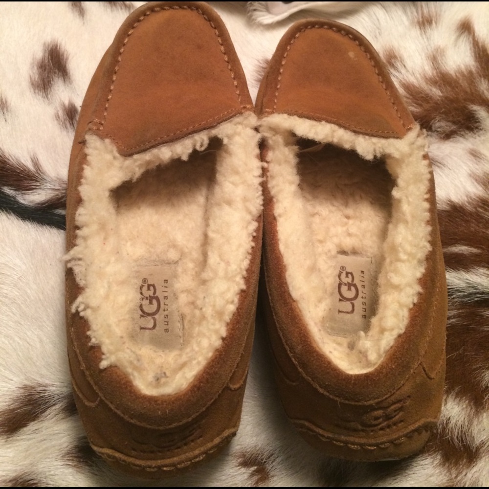 Sz 3 kids suede slip on sheepskin lined slippers