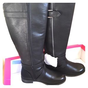 Black Wide Calf Boots