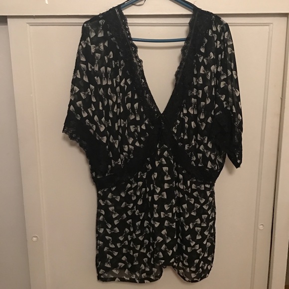 Torrid Top - Picture 1 of 1