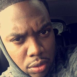 Meet your Posher, Marc