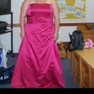 Davids bridal prom dress (size 24 - fits a 22)