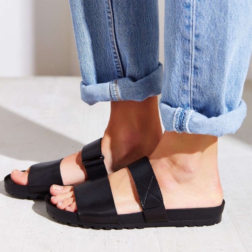 Vagabond Slide Sandals (Black)