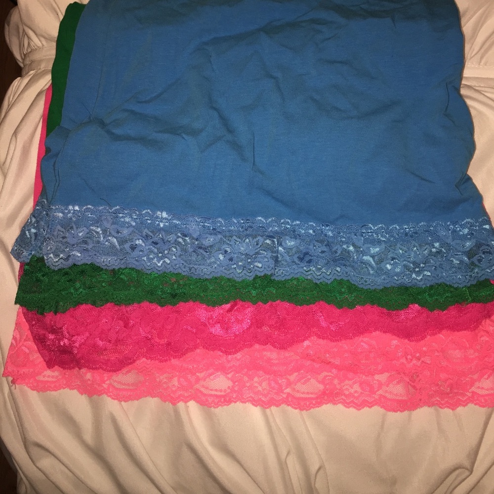 Lace trim tank tops