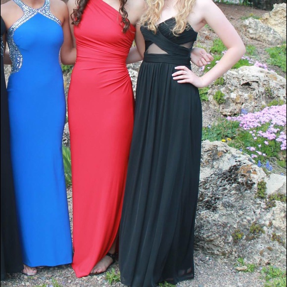 Dresses & Skirts - BLACK PROM DRESS