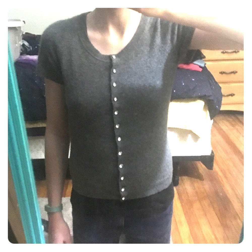 Grey shirt with 'diamond' buttons