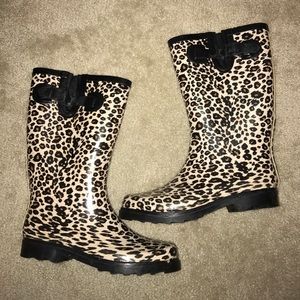 Leopard print rain boots