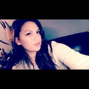 Meet your Posher, Renae