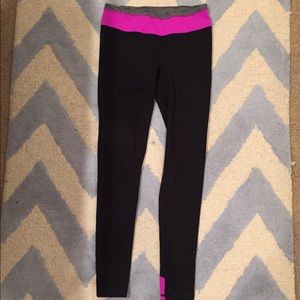 Super Cute. Barely work. VSX running tights.