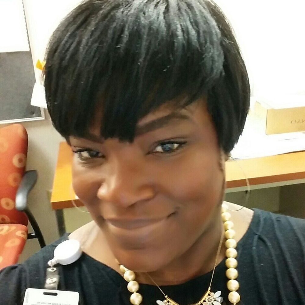 Meet your Posher, Denise