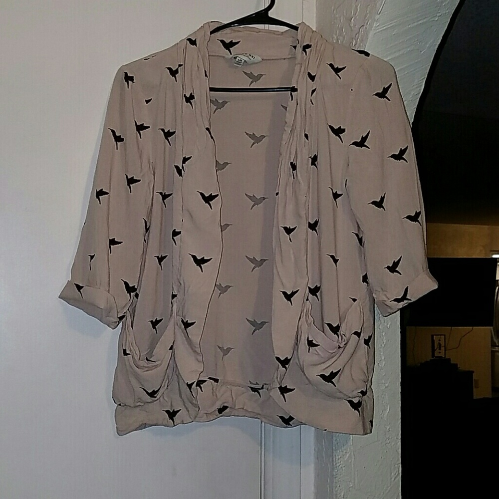 Lightweight Cream/Light Pink 3/4 Sleeve Coverup