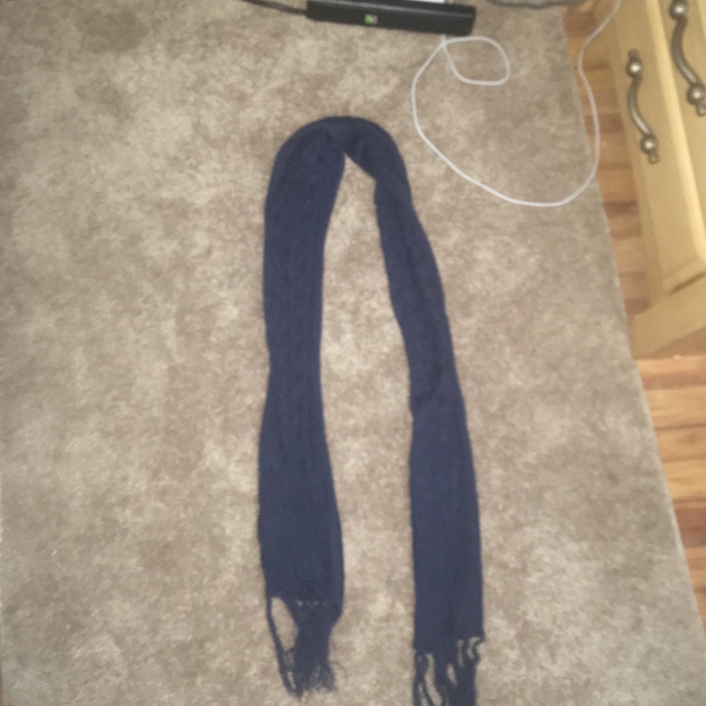navy blue scarf