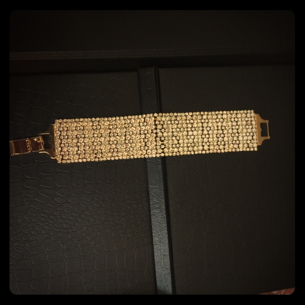 Royal bracelet