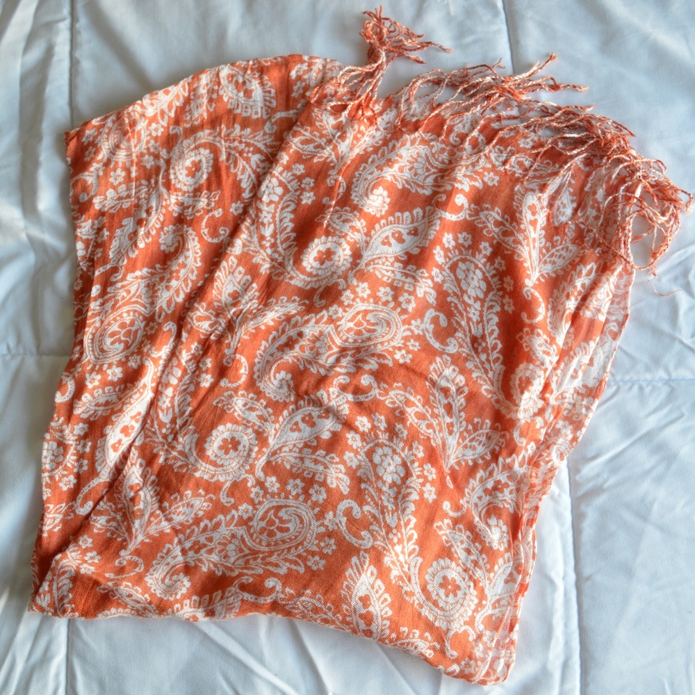 Orange lightweight Scarf from Italy! 🇮🇹